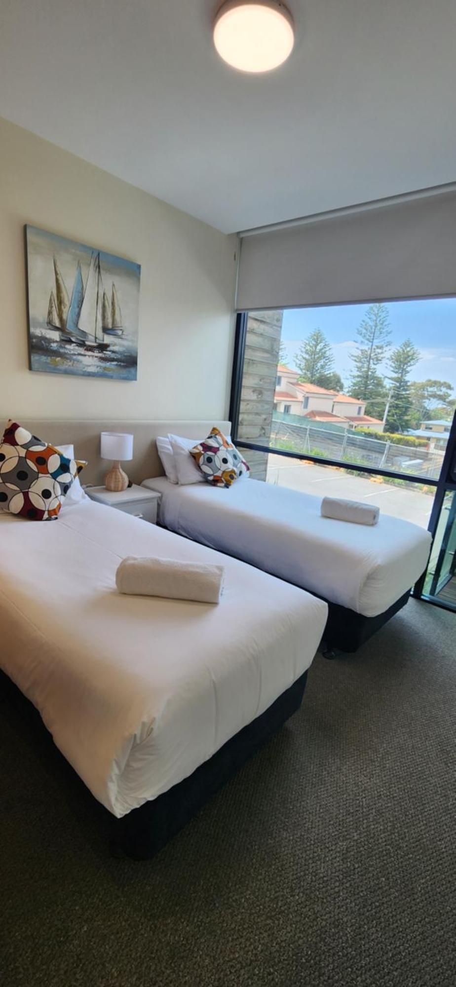 Phillip Island Apartments Cowes Buitenkant foto