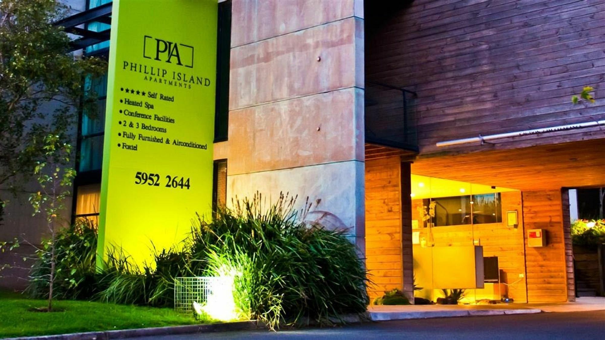 Phillip Island Apartments Cowes Buitenkant foto